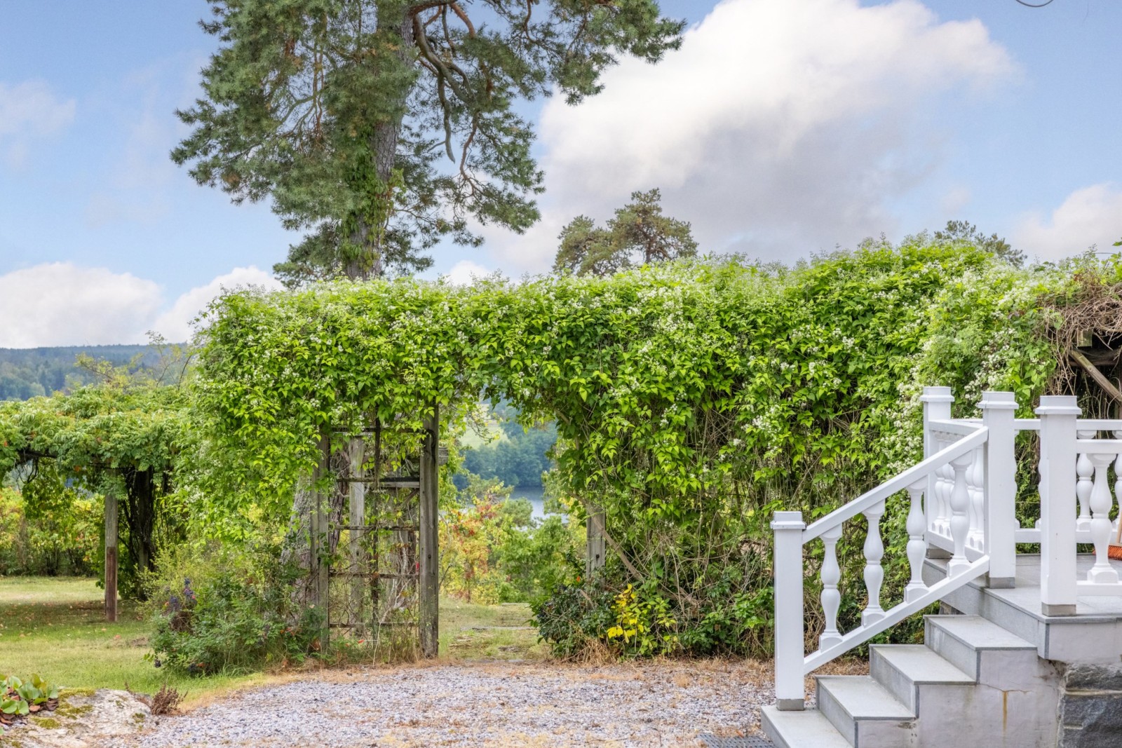 Trädgårdsvy Barrtorpsvägen 9